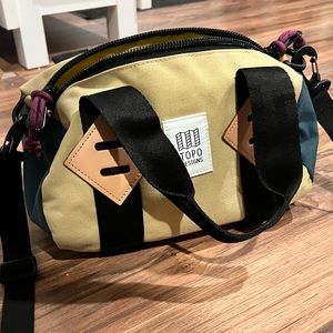 Urban outfitters crossbody